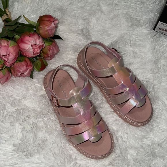 BCBG girls translucent pink/shimmering soles sandals size 3 - Picture 5 of 10